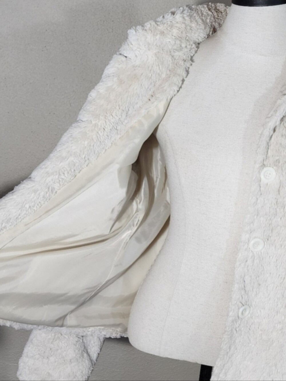 Erin London Jacket Faux Fur Button Front Off-White Size L - Picture 4 of 13